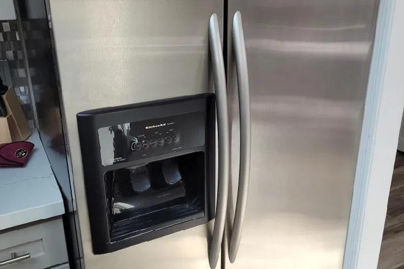Precision French-door refrigerator sealed system and dual evaporator diagnostics